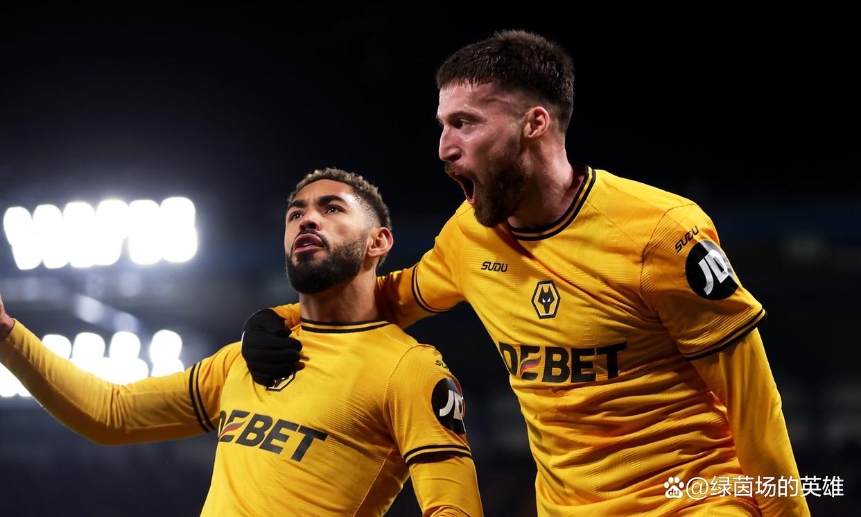 关于纽卡斯尔客场战胜狼队,取得关键胜利的信息 关于纽卡斯尔客场战胜狼队,取得关键胜利的信息