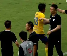 关于杜塞尔多夫客场告捷，保级形势乐观的信息